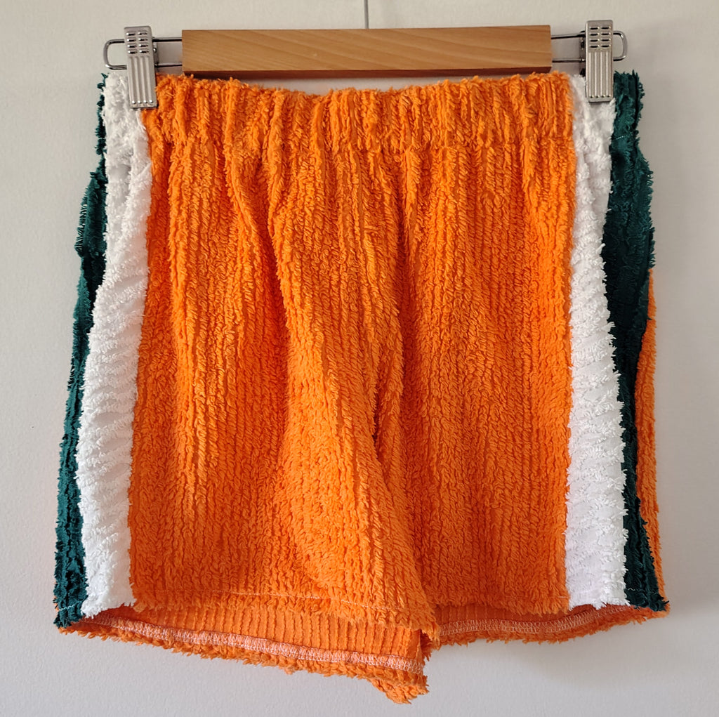 70's Dizzy Girl Shorts