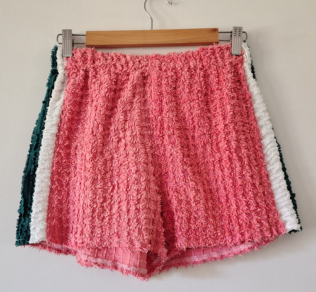 70's Dizzy Girl Shorts